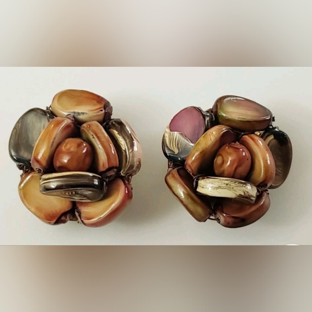 Vintage Hong Kong Beaded Clip-Ons